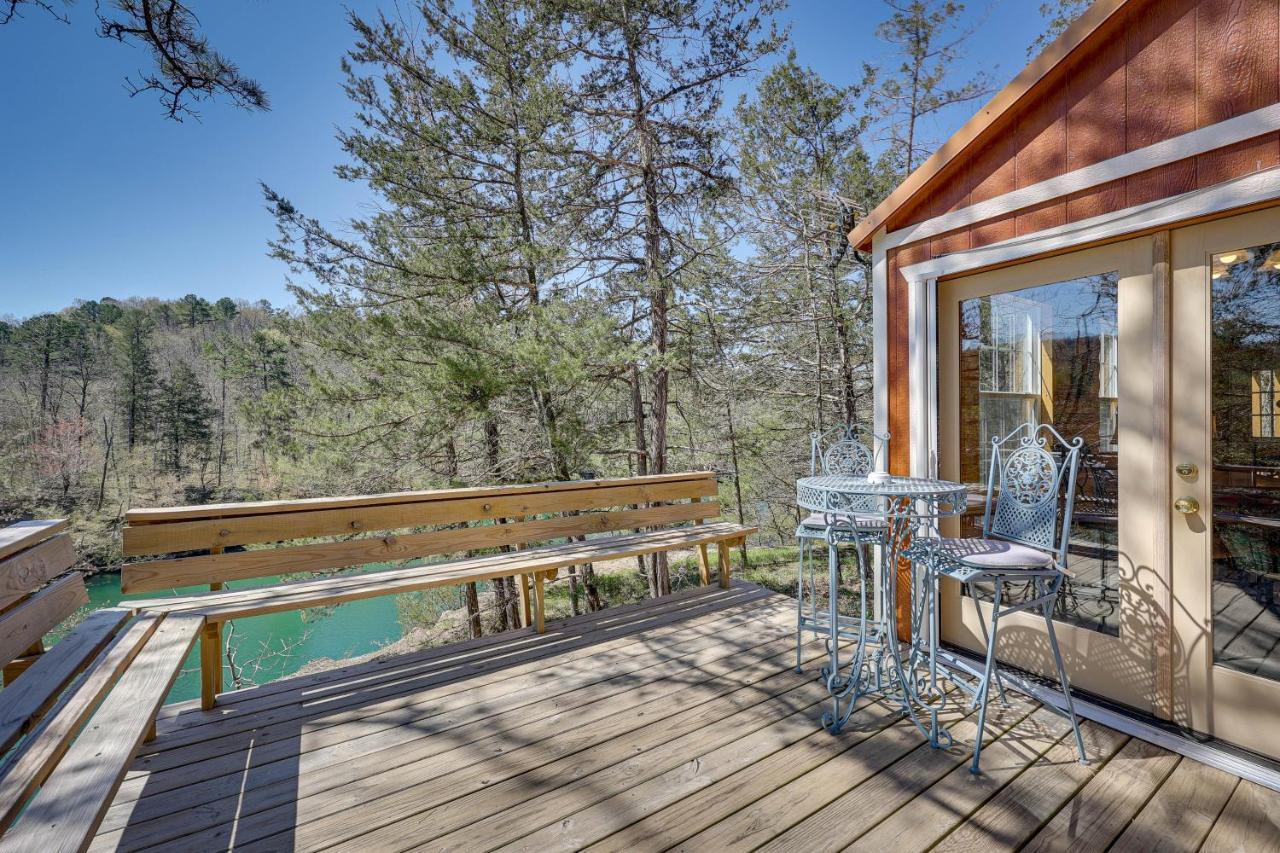 Cliffside Eureka Springs Cabin With Beaver Lake View מראה חיצוני תמונה