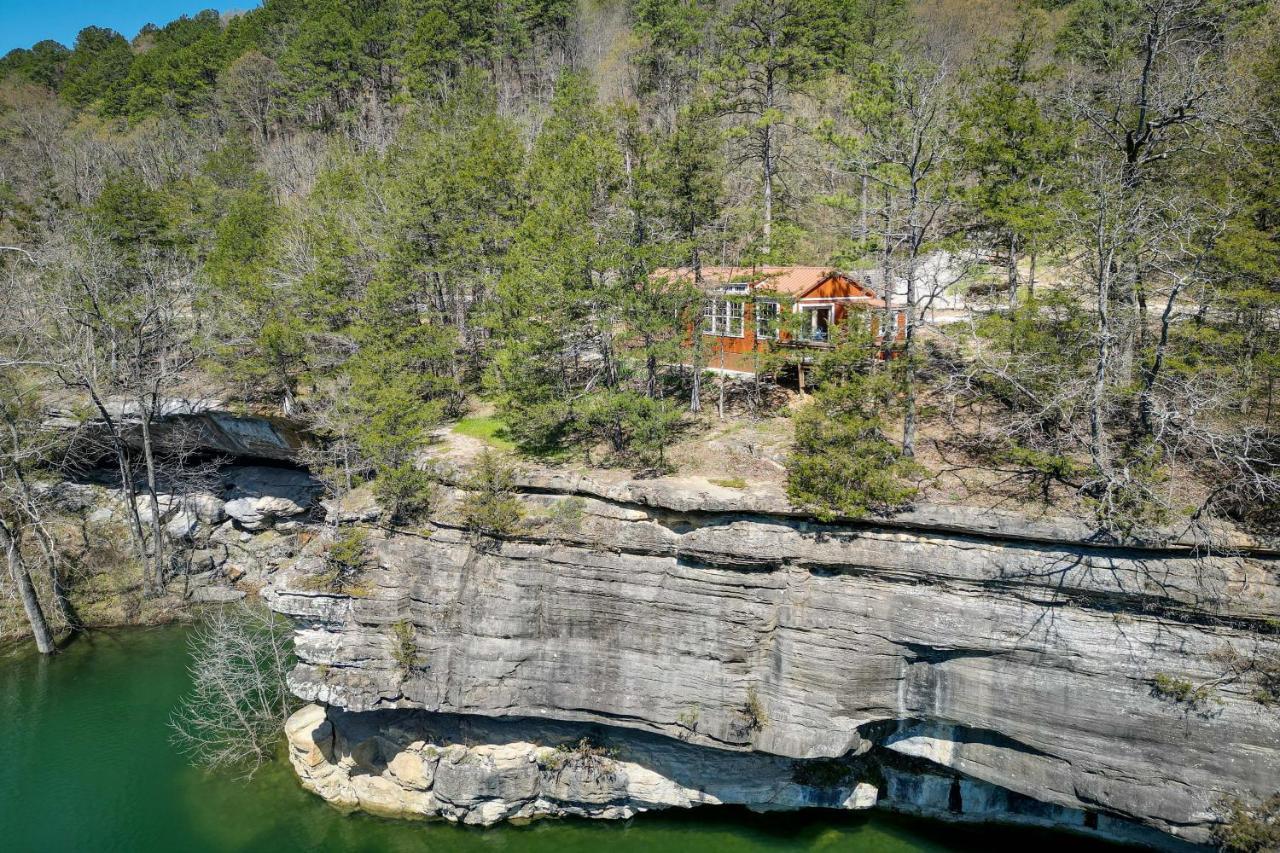 Cliffside Eureka Springs Cabin With Beaver Lake View מראה חיצוני תמונה
